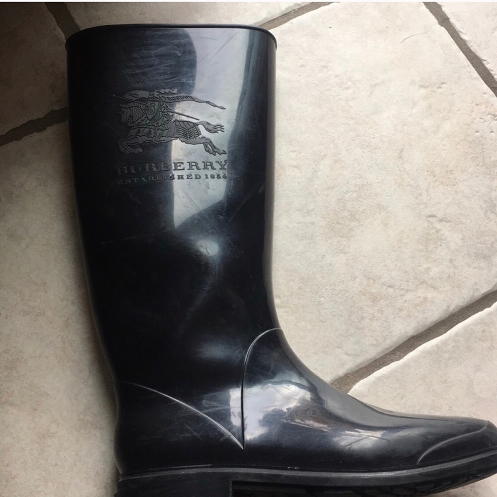 Burberry rain boots